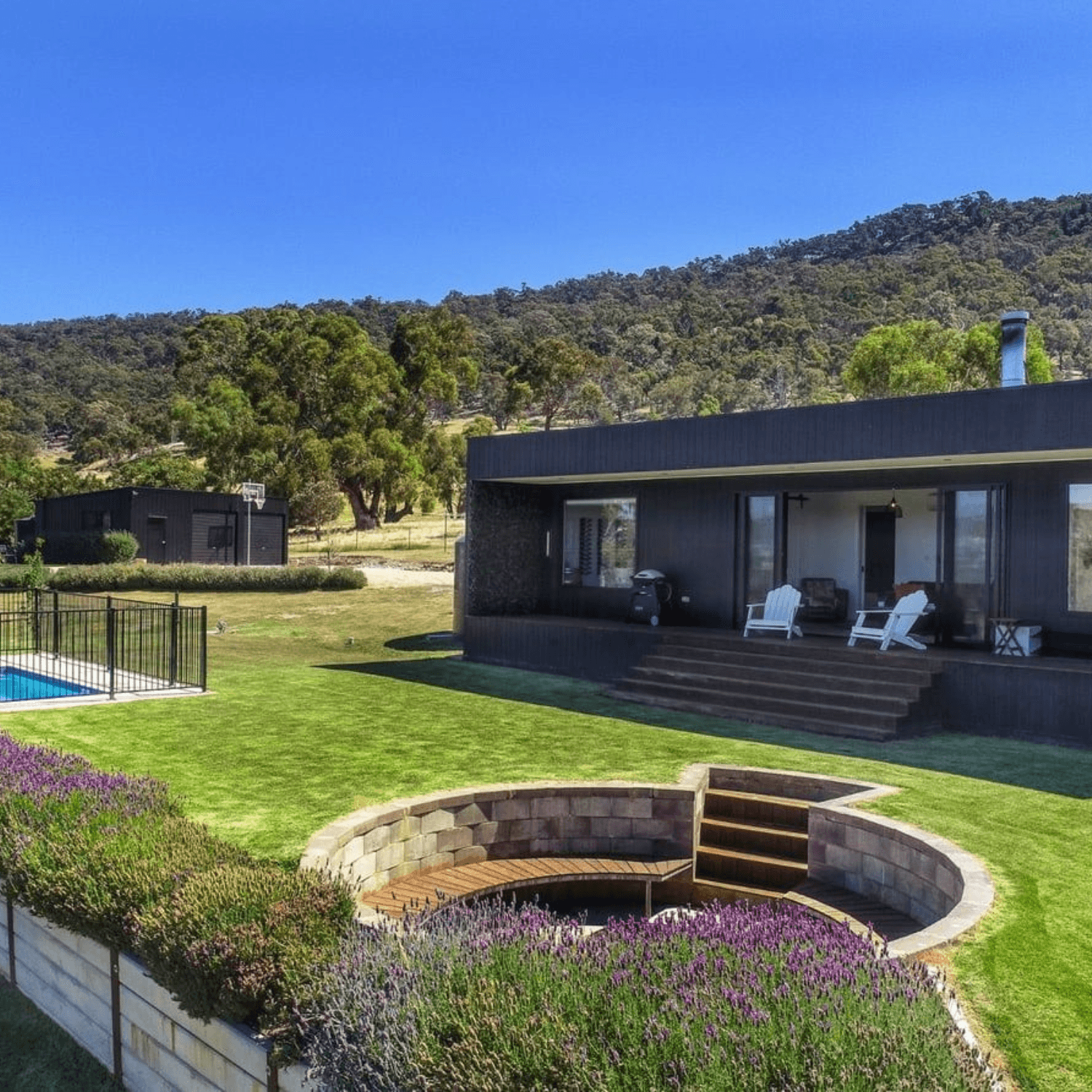 Project Focus: Charming Bushland Haven, McKenzie Hill, VIC