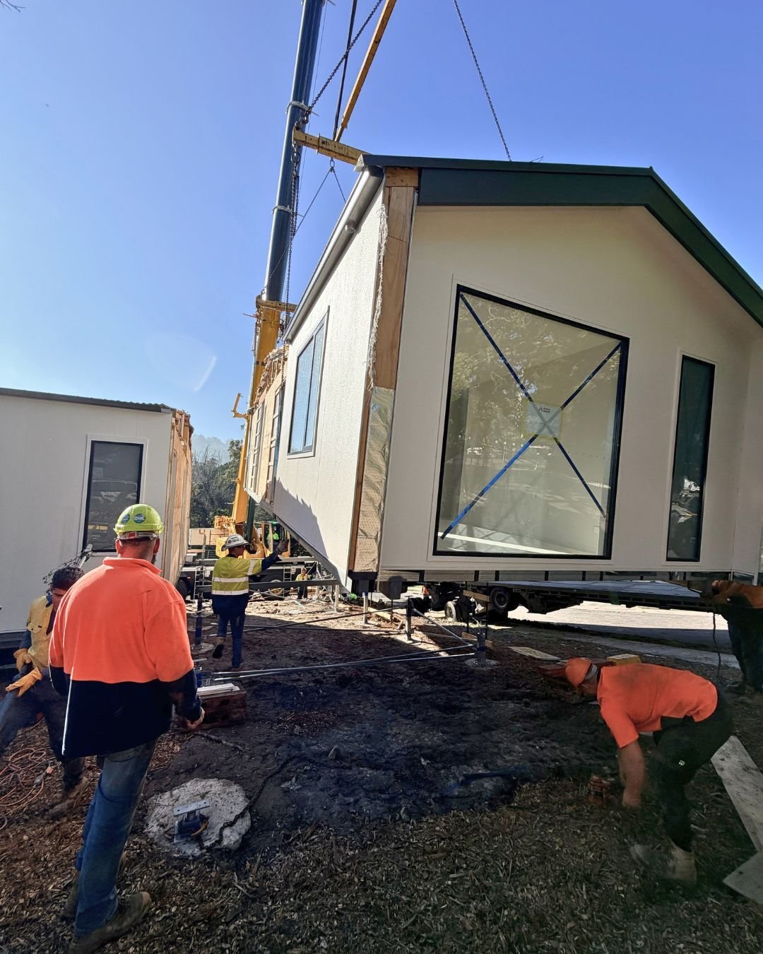 Anchor-Homes-Modular-Home-Delivery-Upery-Custom-Home-Design
