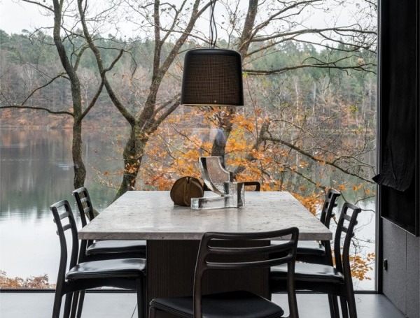 Taking the World by Storm 4