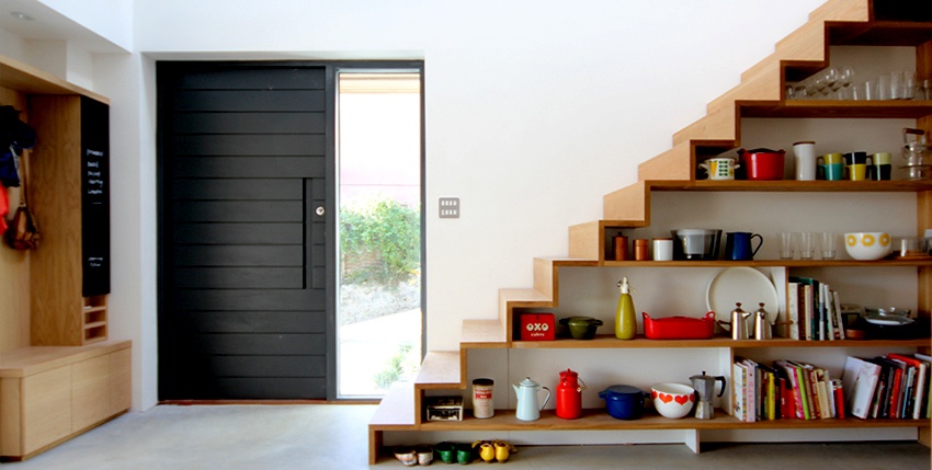 under_the_stairs_space.jpg under_the_stairs_space.jpg