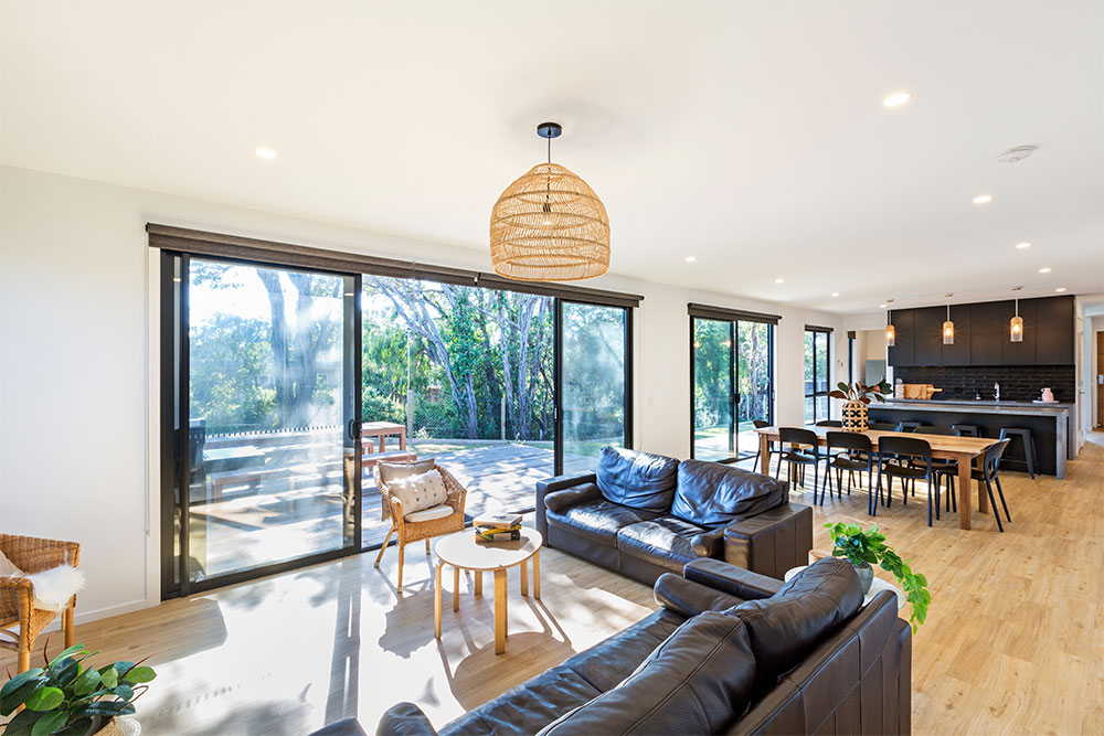 rye-sliding-door-to-deck---Project-focus-Anchor-Homes