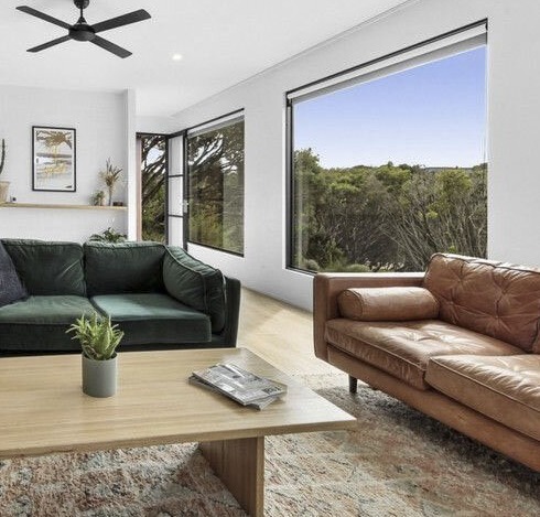 rye-anchor-homes-custom-4bed-living-01.1